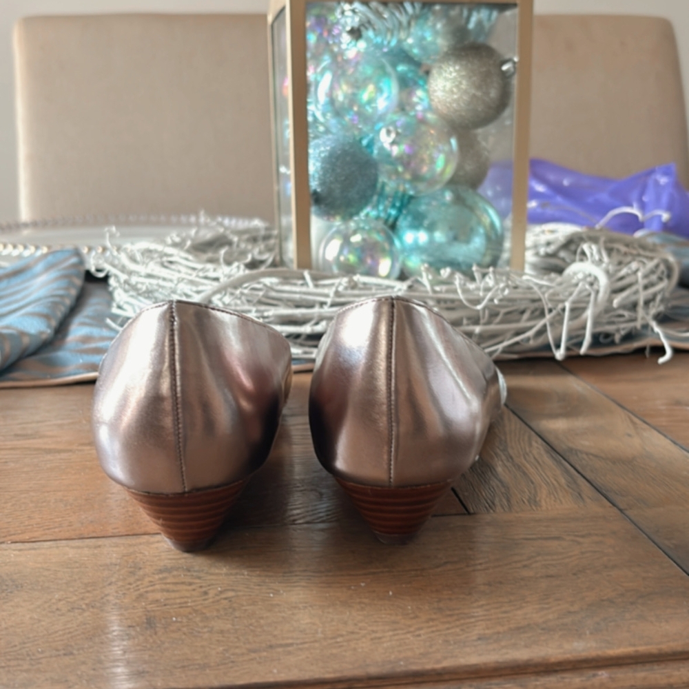 Nine West Silver Flats for Effortless Elegance